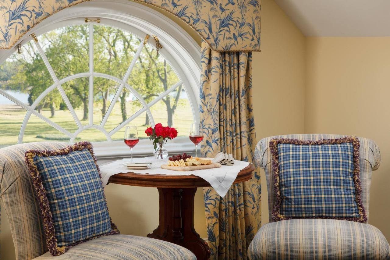 Inn at Warner Hall Gloucester Eksteriør bilde